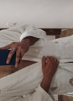 Akash - Acompañantes masculino in Kolkata Photo 3 of 3