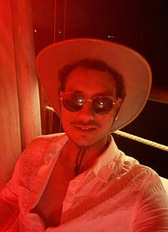 Akash - Male escort in Bangkok Photo 1 of 2