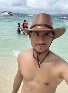 Akash - Male escort in Bangkok Photo 2 of 2