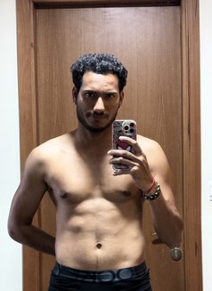 Akash - Male escort in Bangkok Photo 3 of 4