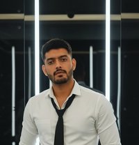 Akash - Male escort in Candolim, Goa
