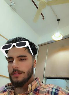Akash - Male escort in Chandigarh Photo 4 of 8