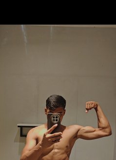 Akash - Male escort in Jaipur Photo 2 of 2