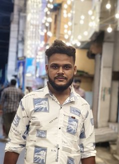 Akash - Male escort in Kolkata Photo 1 of 4