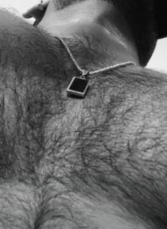 Akash - Male escort in Kolkata Photo 2 of 3
