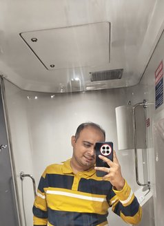 Akash_777 - Male adult performer in Mumbai Photo 1 of 1
