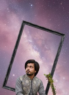 Akash Khan - Male escort in Dubai Photo 2 of 8