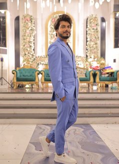 Akash Khan - Male escort in Dubai Photo 8 of 8