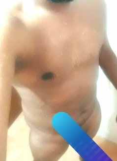 Akash32 Expat and Vip Services - Male escort in Kandy Photo 2 of 5