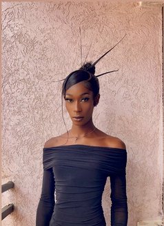 Akasha - Transsexual escort in Nairobi Photo 9 of 10