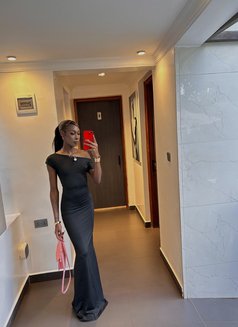 Akasha - Transsexual escort in Nairobi Photo 1 of 7