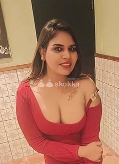 Akashatha - Transsexual escort in Hyderabad Photo 3 of 5