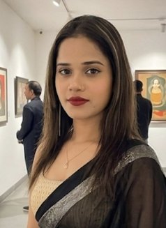 Akhi - escort in Hyderabad Photo 4 of 6