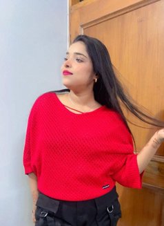 Akhil - puta in Visakhapatnam Photo 1 of 2