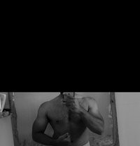 Akhil N - Acompañantes masculino in Bangalore