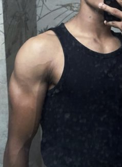 Arjun Singh - Male escort in  Jhansi Photo 2 of 3