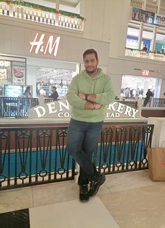 Akhil Sharma - Male escort in Noida Photo 7 of 8