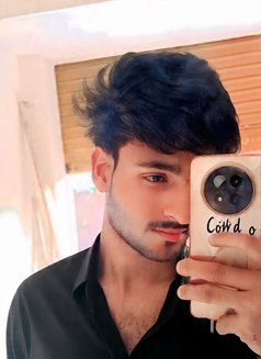 Akhil Singh - Male escort in Mumbai Photo 4 of 4