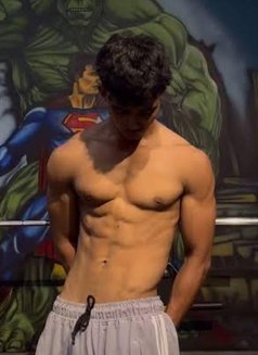 Akhil Singh - Acompañantes masculino in Mumbai Photo 5 of 27