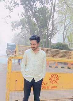 Akhil Singh - Acompañantes masculino in Mumbai Photo 10 of 27