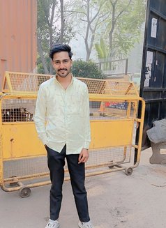 Akhil Singh - Acompañantes masculino in Mumbai Photo 11 of 27