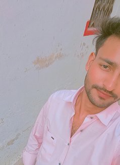 Akhil Singh - Acompañantes masculino in Mumbai Photo 15 of 27