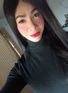 Akhila - Transsexual escort in Al Manama Photo 1 of 8