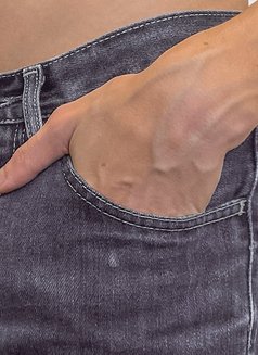 Akib Ahmed Kabbo - Acompañantes masculino in Dhaka Photo 1 of 4