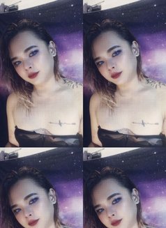 Akiko - Acompañantes transexual in Manila Photo 1 of 13