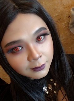 Akiko Shimizu - Transsexual escort in Manila Photo 2 of 15