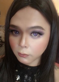 Akiko Shimizu - Transsexual escort in Manila Photo 3 of 15