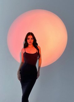 Akilina - puta in Dubai Photo 5 of 6