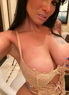 Akira-big boob MILF w/ cosy incall place - escort in Dubai Photo 24 of 26