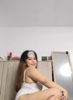 Akira Camshow Content Performer - adult performer in Manila Photo 8 of 12