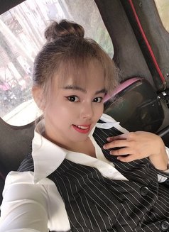 Akira - puta in Manila Photo 5 of 12