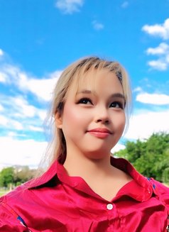 Akira - puta in Manila Photo 7 of 12