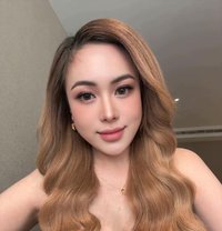 Akira Fukiko - escort in Macao