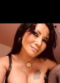 Akira-MILF she’s back and rock again - escort in Abu Dhabi Photo 16 of 26