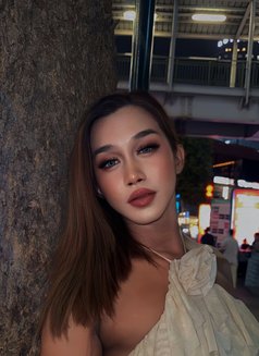 Akira - Acompañantes transexual in Bangkok Photo 3 of 3