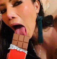 Akira - BJ hungry MILF escort - escort in Dubai