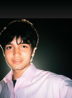 Akiraa - Acompañantes masculino in Ghaziabad Photo 4 of 6