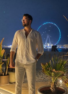 Akis From Greece π¬π· 6β4 - Male escort in Bangkok Photo 9 of 10