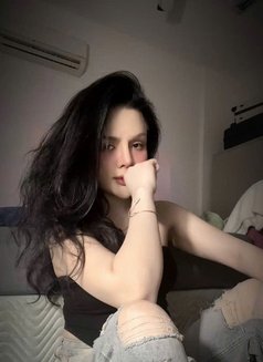 akisi - escort in Muscat Photo 5 of 6