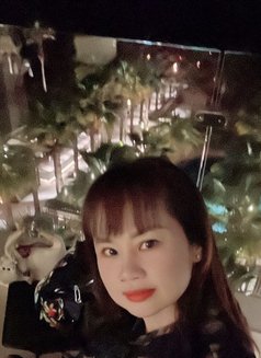 nana - escort in Muscat Photo 1 of 5