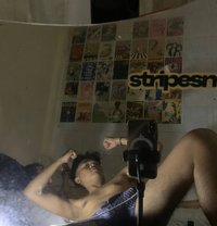 Akkandrean - Acompañantes masculino in Bali