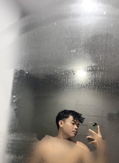 Akkandrean - Acompañantes masculino in Bali Photo 5 of 6