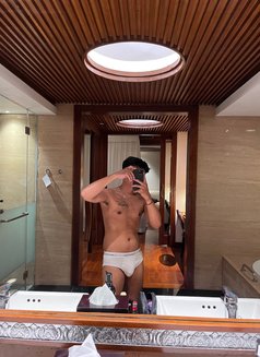 Akkandrean - Male escort in Bali Photo 8 of 8