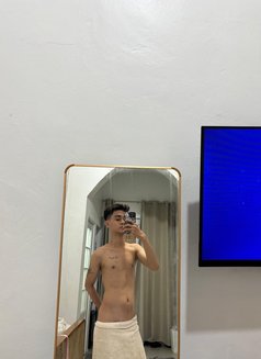 Felix - Acompañantes masculino in Bali Photo 5 of 7