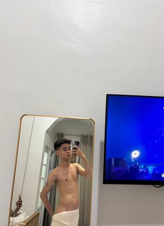 Felix - Acompañantes masculino in Bali Photo 6 of 7