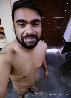 Akki Bisexual - Male adult performer in New Delhi Photo 10 of 14